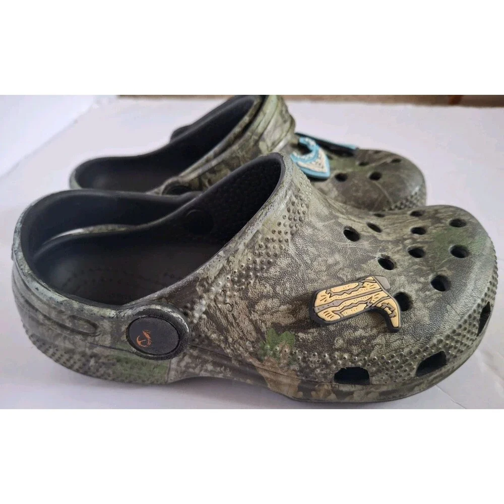 Crocs Kids Realtree APX Clog Shoes Camouflage Youth Size C12 Slip On Slides